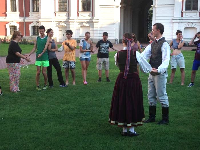 Aluksniesiem.lv raksta attēla aizvietotājs