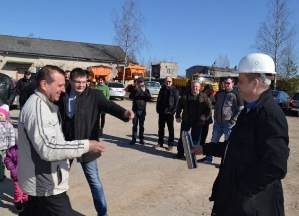 Aluksniesiem.lv raksta attēla aizvietotājs