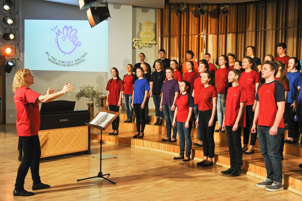 Spīdolas ģimnāzijas jauktā kora uzstāšanās pirmajā kārtā 9.aprīlī.
Autors: Raitis Puriņš