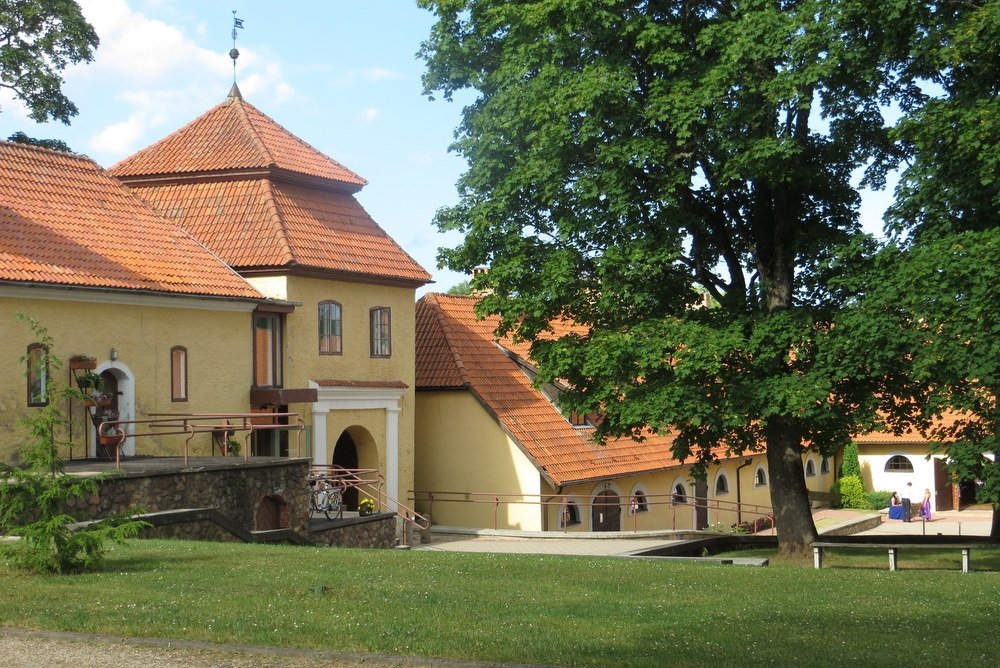 Aluksniesiem.lv raksta attēla aizvietotājs