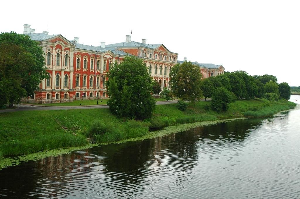 Aluksniesiem.lv raksta attēla aizvietotājs