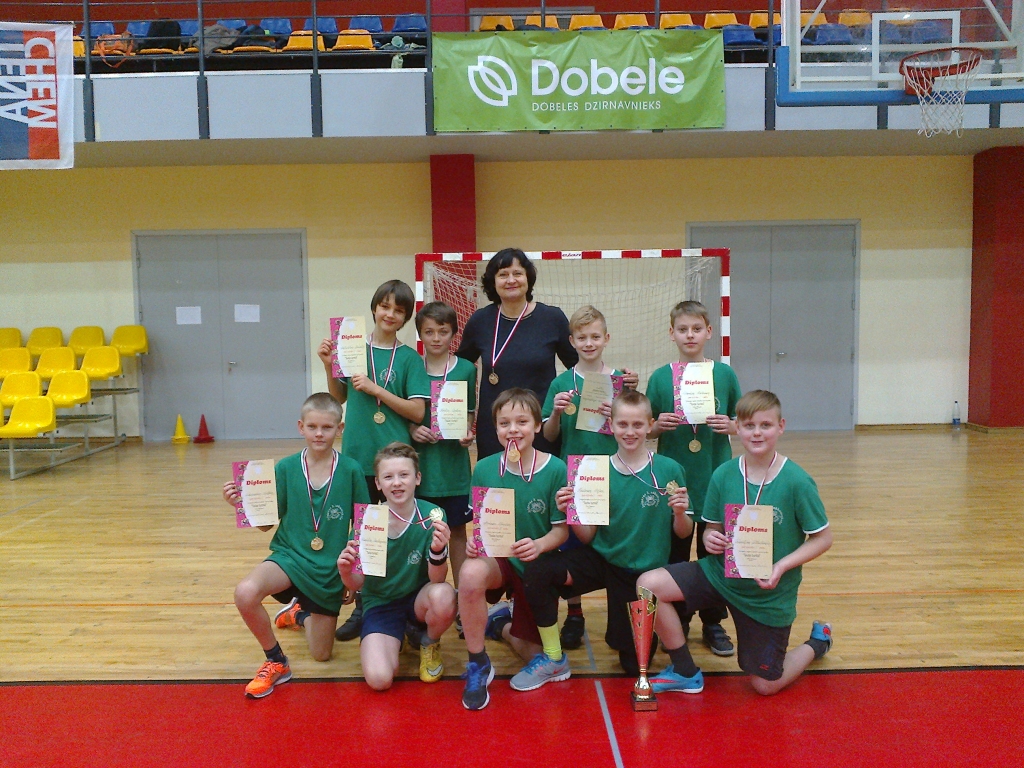 3. sākumskolas zēni