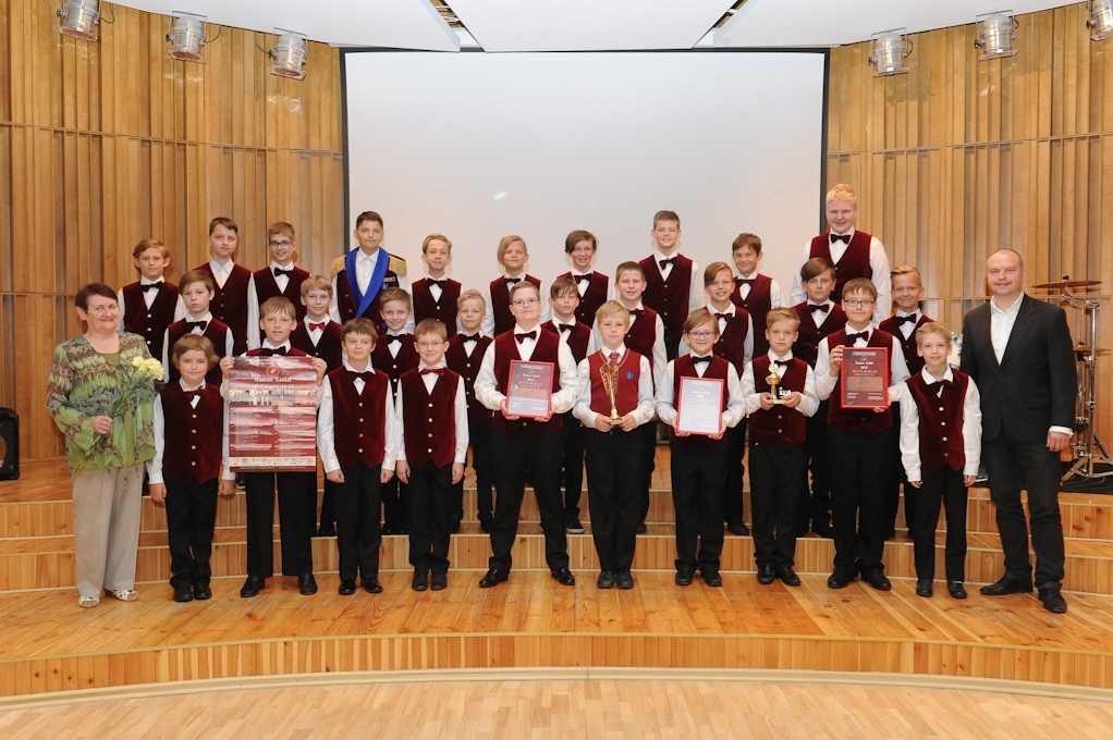 «Spīguņi» jau mājās