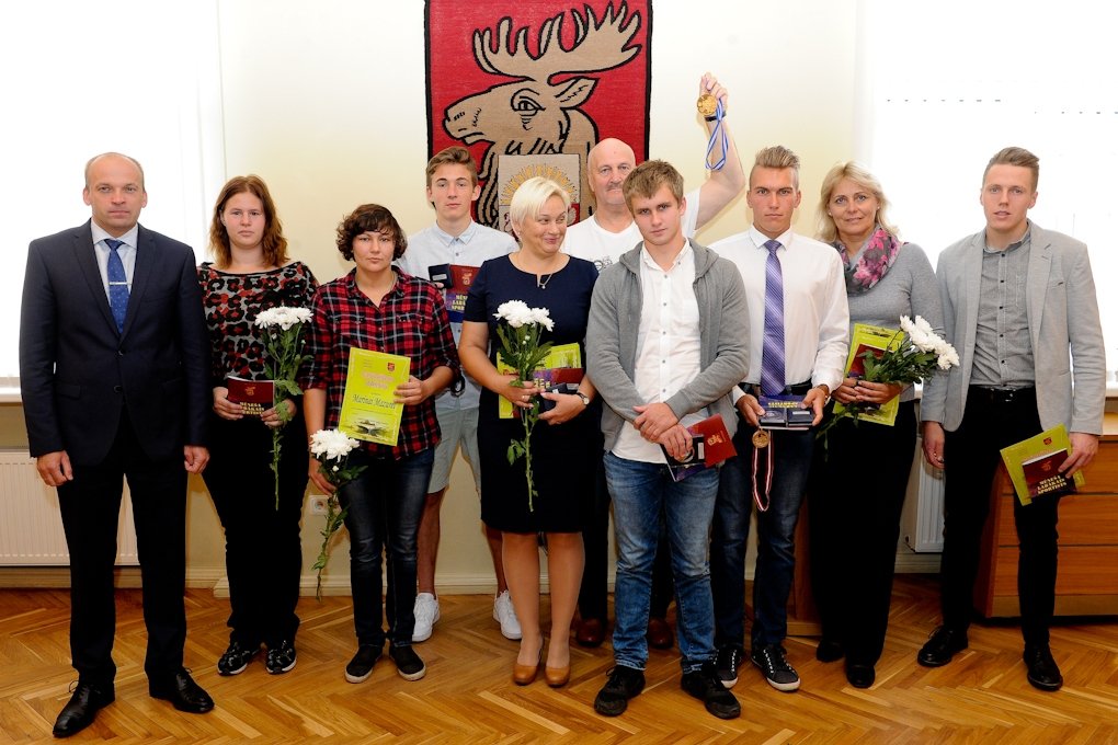 Aluksniesiem.lv raksta attēla aizvietotājs