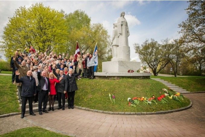 Aluksniesiem.lv raksta attēla aizvietotājs