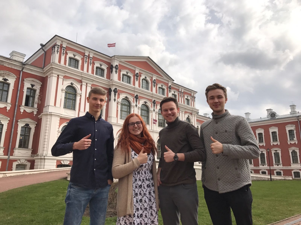 Aluksniesiem.lv raksta attēla aizvietotājs