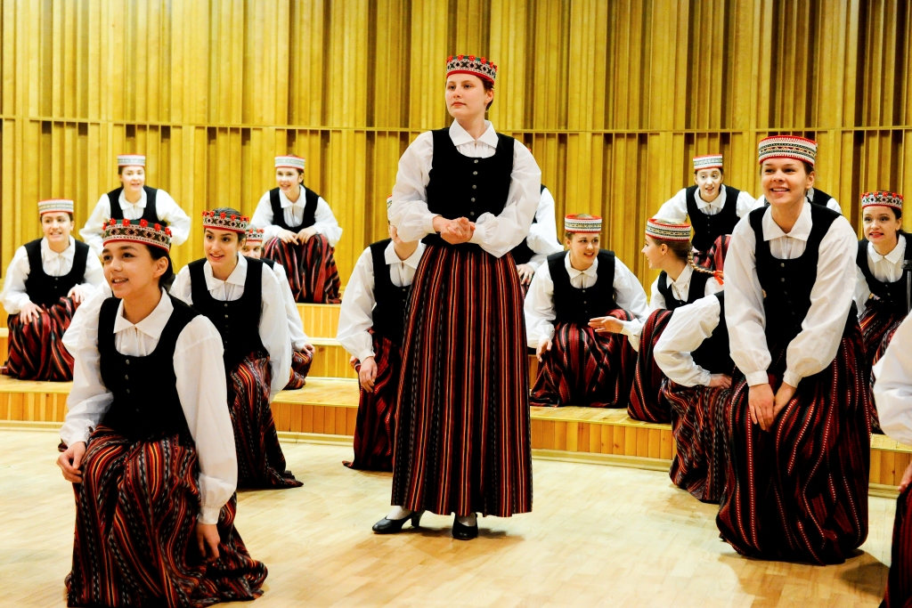 Aluksniesiem.lv raksta attēla aizvietotājs