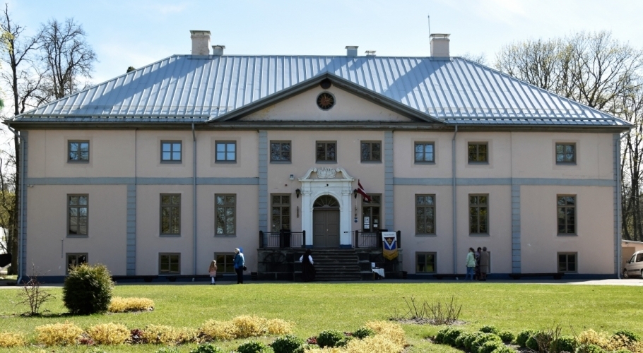 Aluksniesiem.lv raksta attēla aizvietotājs