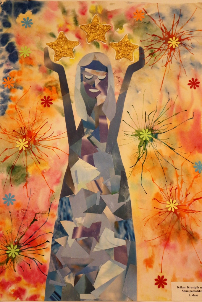 Kolāžu konkursā par labāko atzīts Sūnu pamatskolas 1. klases darbs.