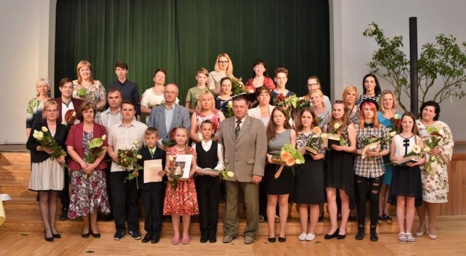 Aluksniesiem.lv raksta attēla aizvietotājs