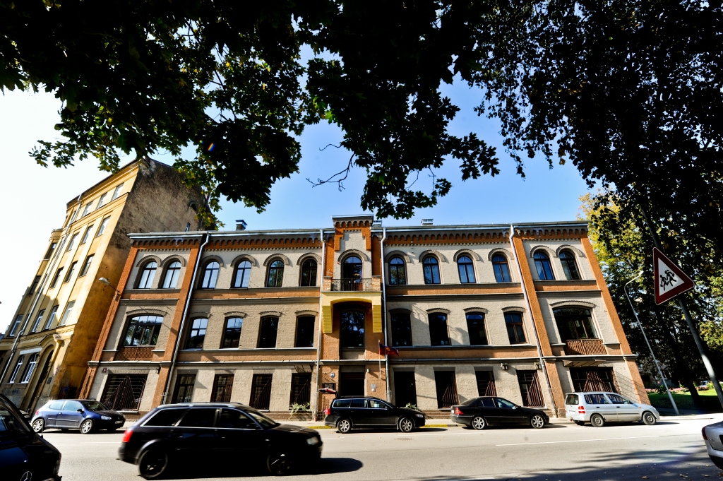 Aluksniesiem.lv raksta attēla aizvietotājs