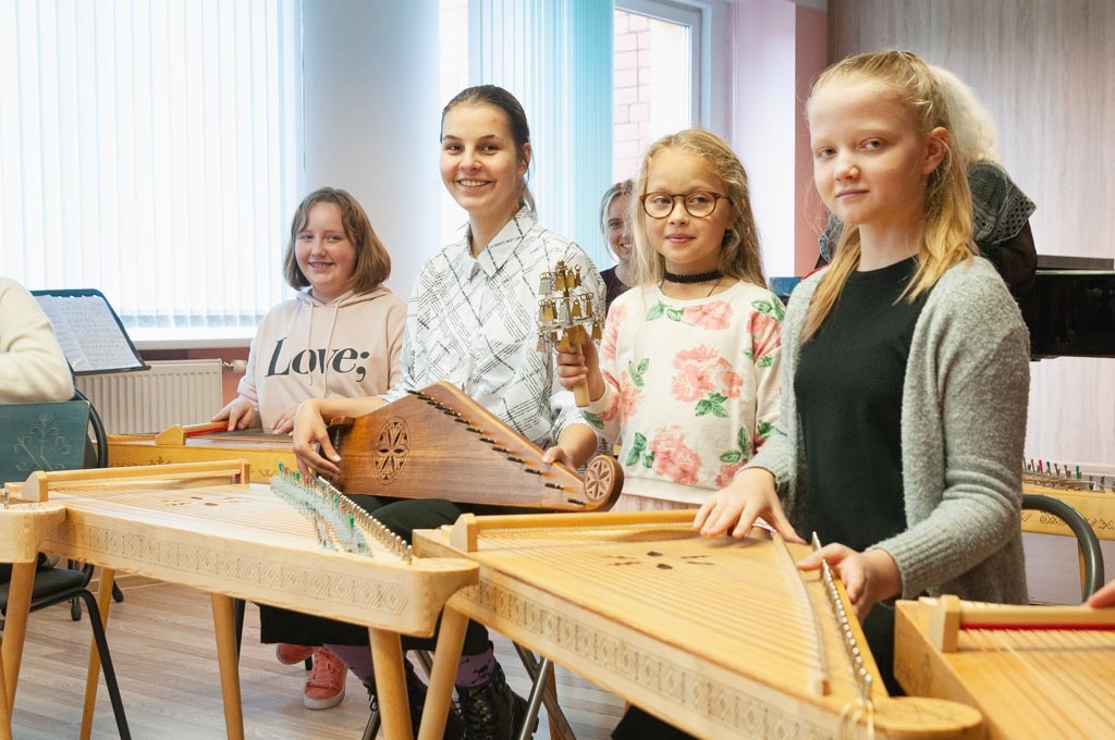 Aluksniesiem.lv raksta attēla aizvietotājs