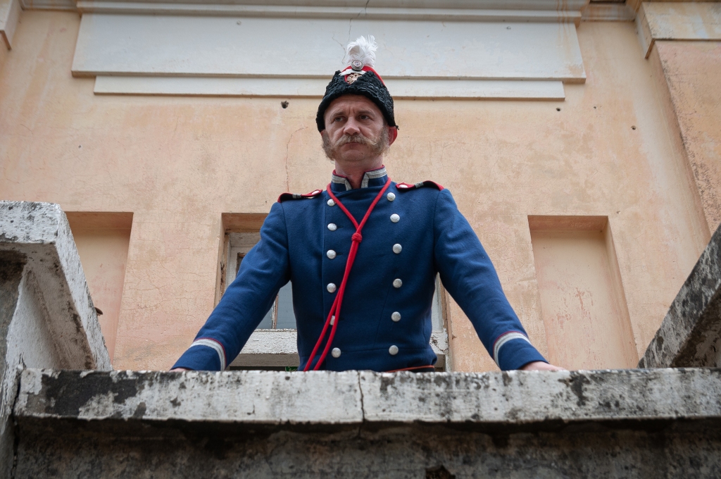 Filmas uzņemšanas kadri Jaunauces pilī 2019. gada augustā.