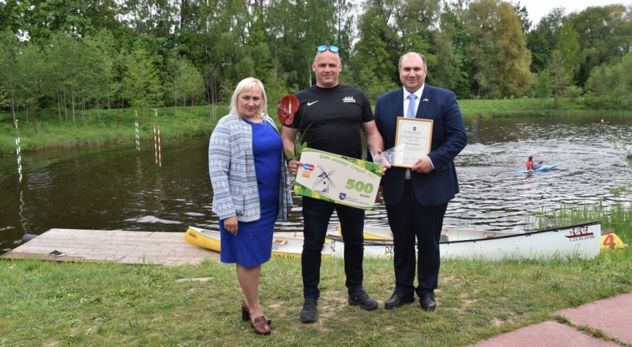 Aluksniesiem.lv raksta attēla aizvietotājs