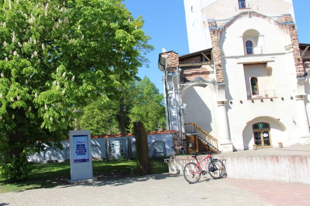 Aluksniesiem.lv raksta attēla aizvietotājs