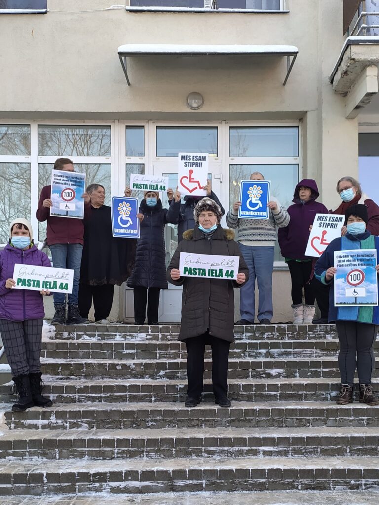 Aluksniesiem.lv raksta attēla aizvietotājs