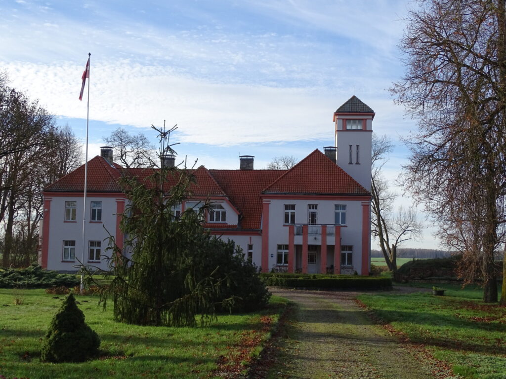 Aluksniesiem.lv raksta attēla aizvietotājs