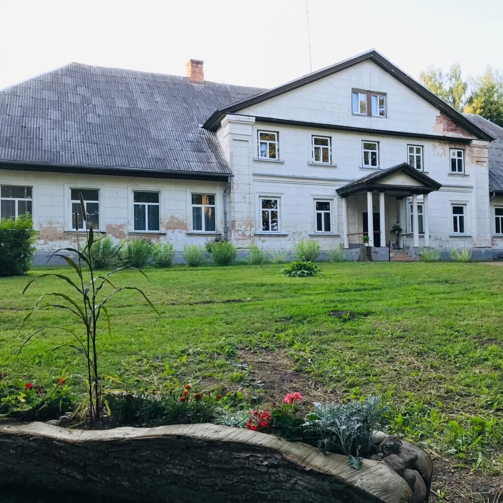 Aluksniesiem.lv raksta attēla aizvietotājs