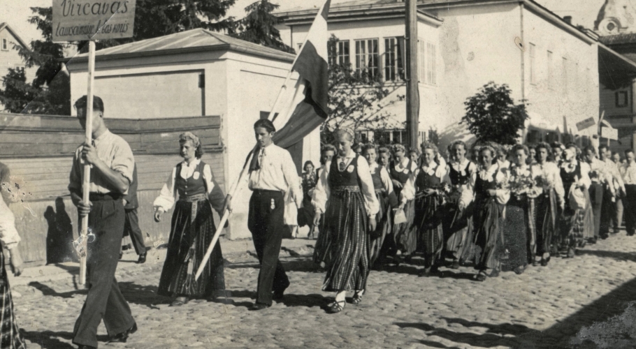 Aluksniesiem.lv raksta attēla aizvietotājs