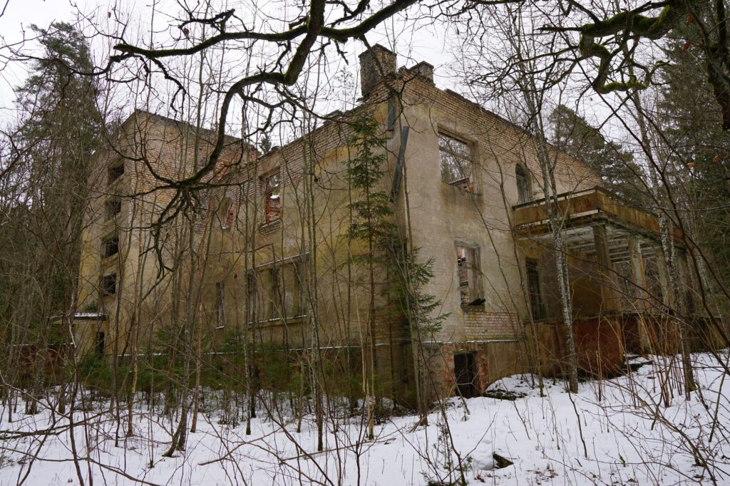 Aluksniesiem.lv raksta attēla aizvietotājs