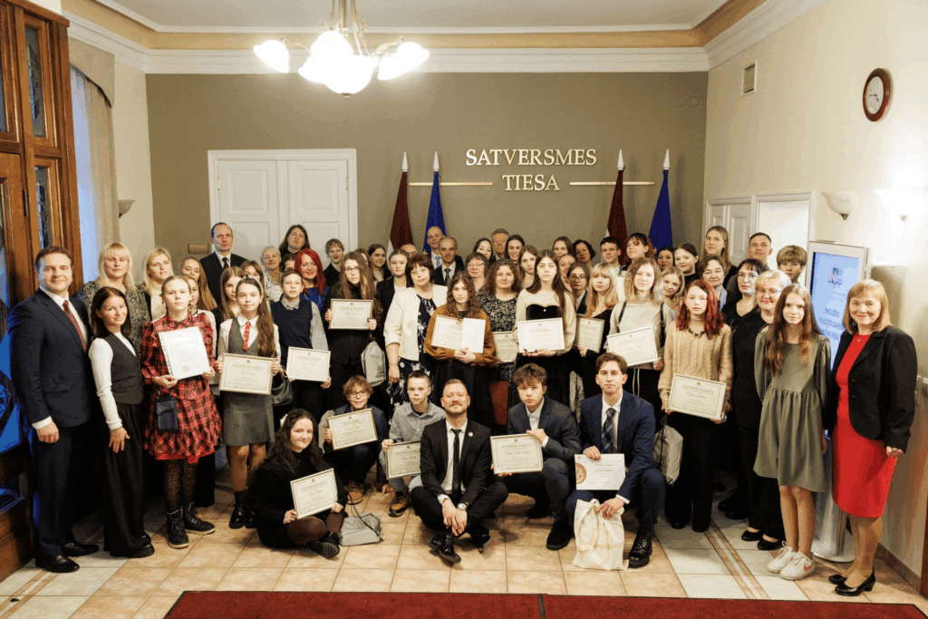 Aluksniesiem.lv raksta attēla aizvietotājs