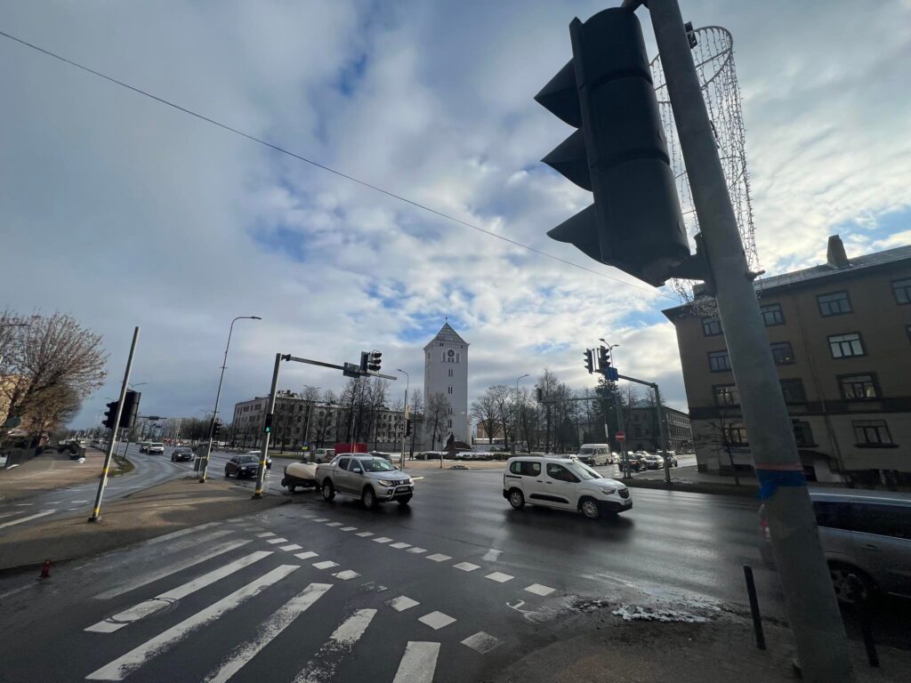 Aluksniesiem.lv raksta attēla aizvietotājs