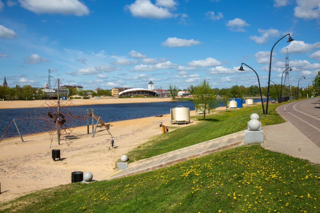 Aluksniesiem.lv raksta attēla aizvietotājs