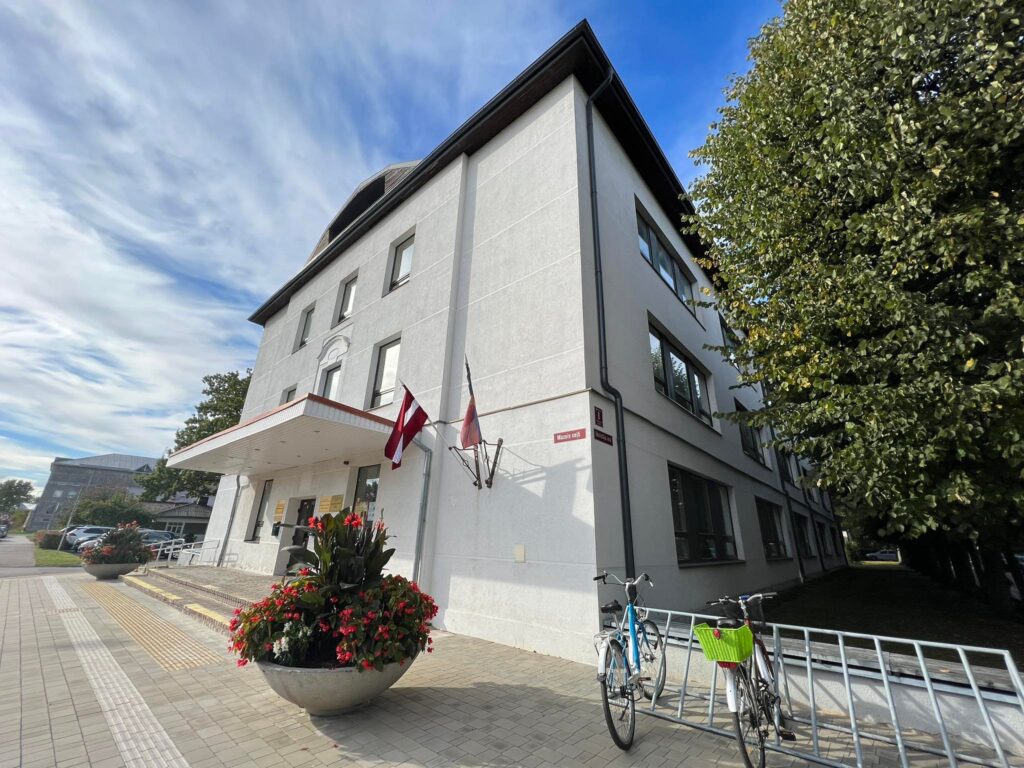 Aluksniesiem.lv raksta attēla aizvietotājs