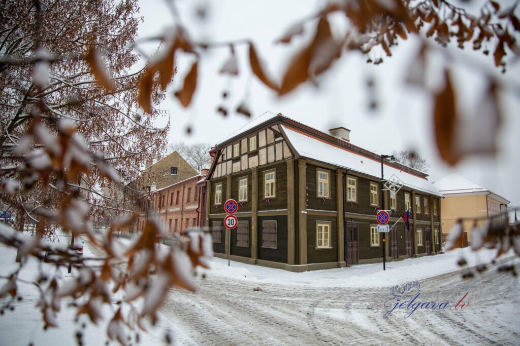 Aluksniesiem.lv raksta attēla aizvietotājs