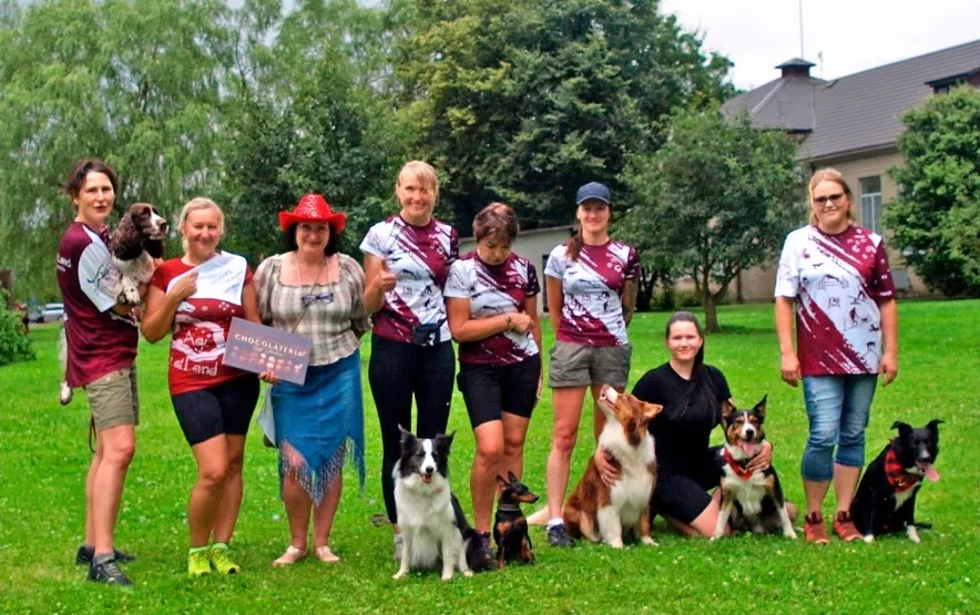 “AGILATLAND” kluba sportisti adžiliti paraugdemonstrējumos Bērvircavā.