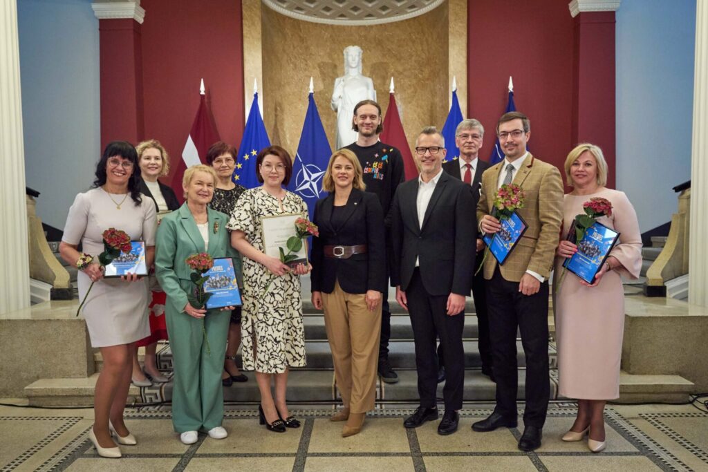 Aluksniesiem.lv raksta attēla aizvietotājs