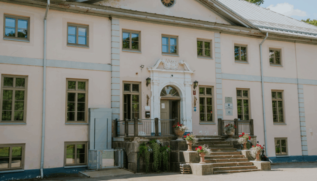 Aluksniesiem.lv raksta attēla aizvietotājs