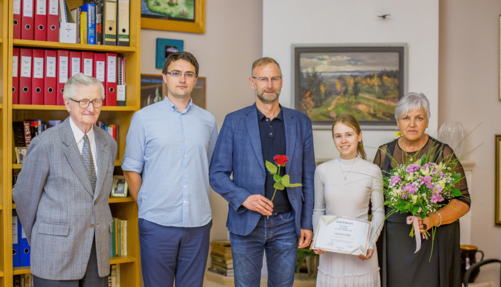 Aluksniesiem.lv raksta attēla aizvietotājs