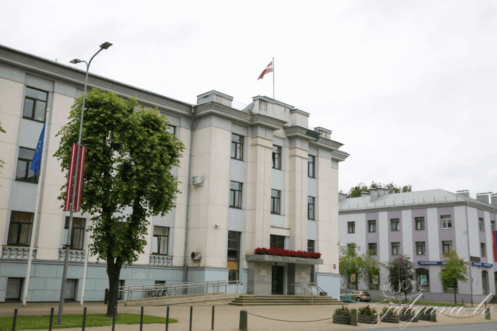 Aluksniesiem.lv raksta attēla aizvietotājs