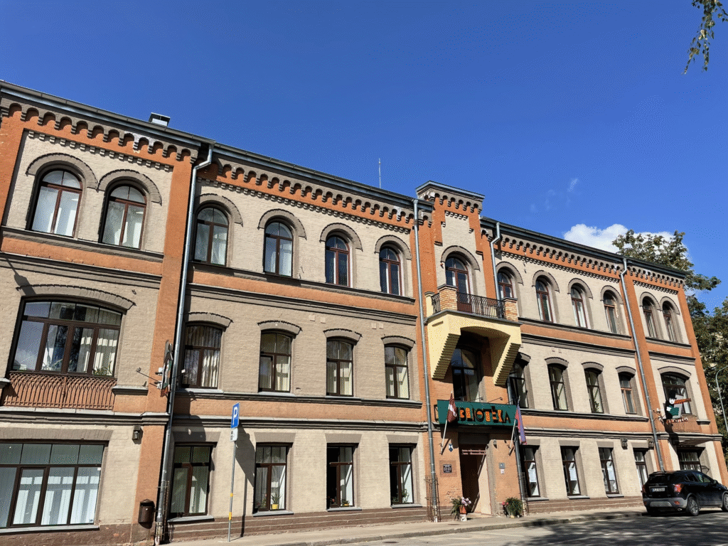 Aluksniesiem.lv raksta attēla aizvietotājs